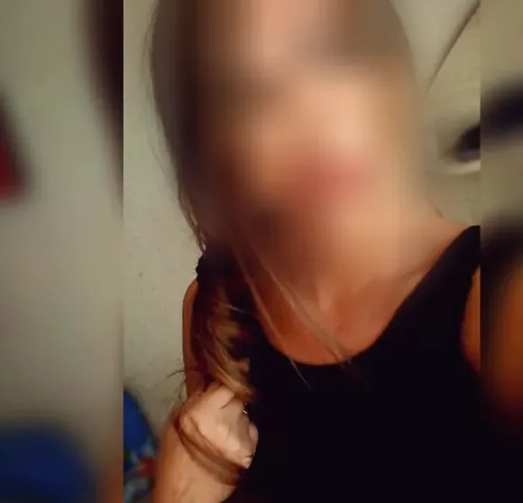 Ana, 32 años