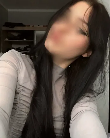 Yasmina, 20 años
